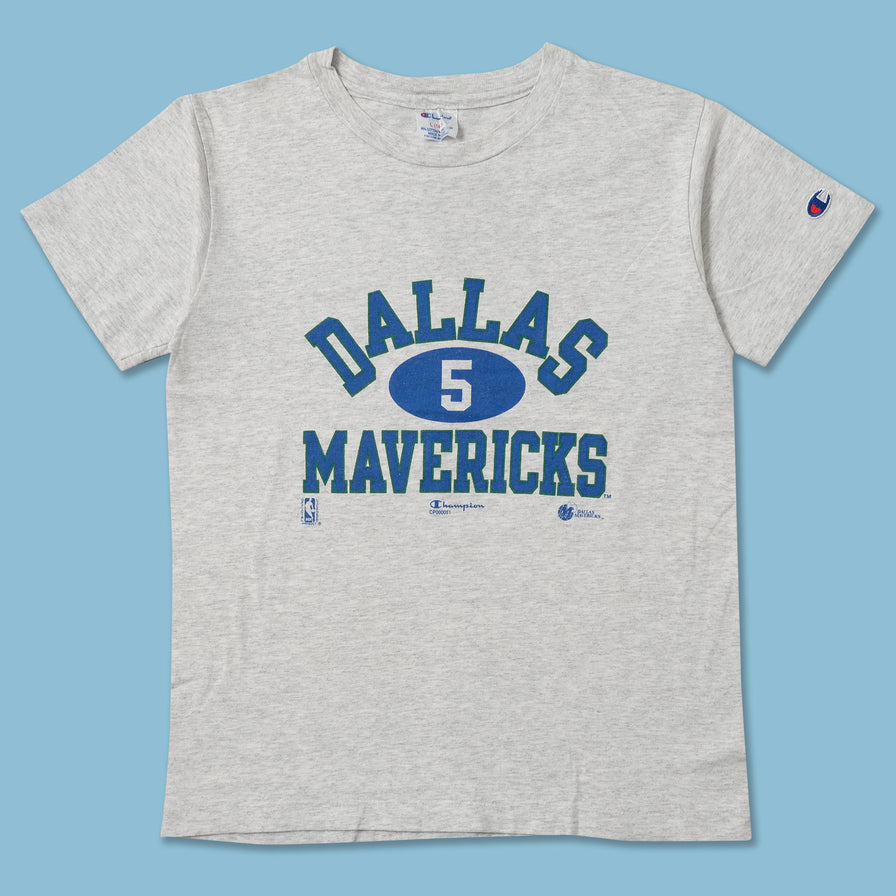Vintage Dallas Mavericks Women's T-Shirt Small 
