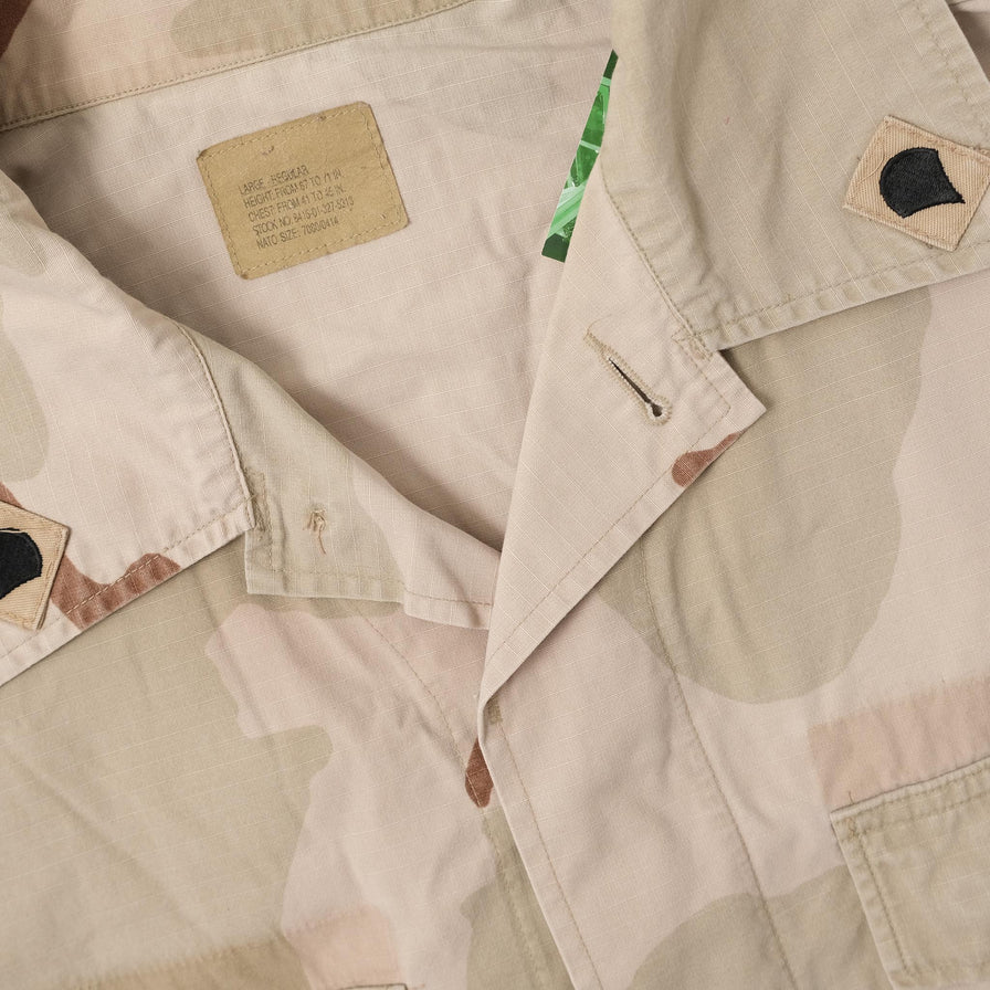 Camouflage Military Button Up Jacket Large 