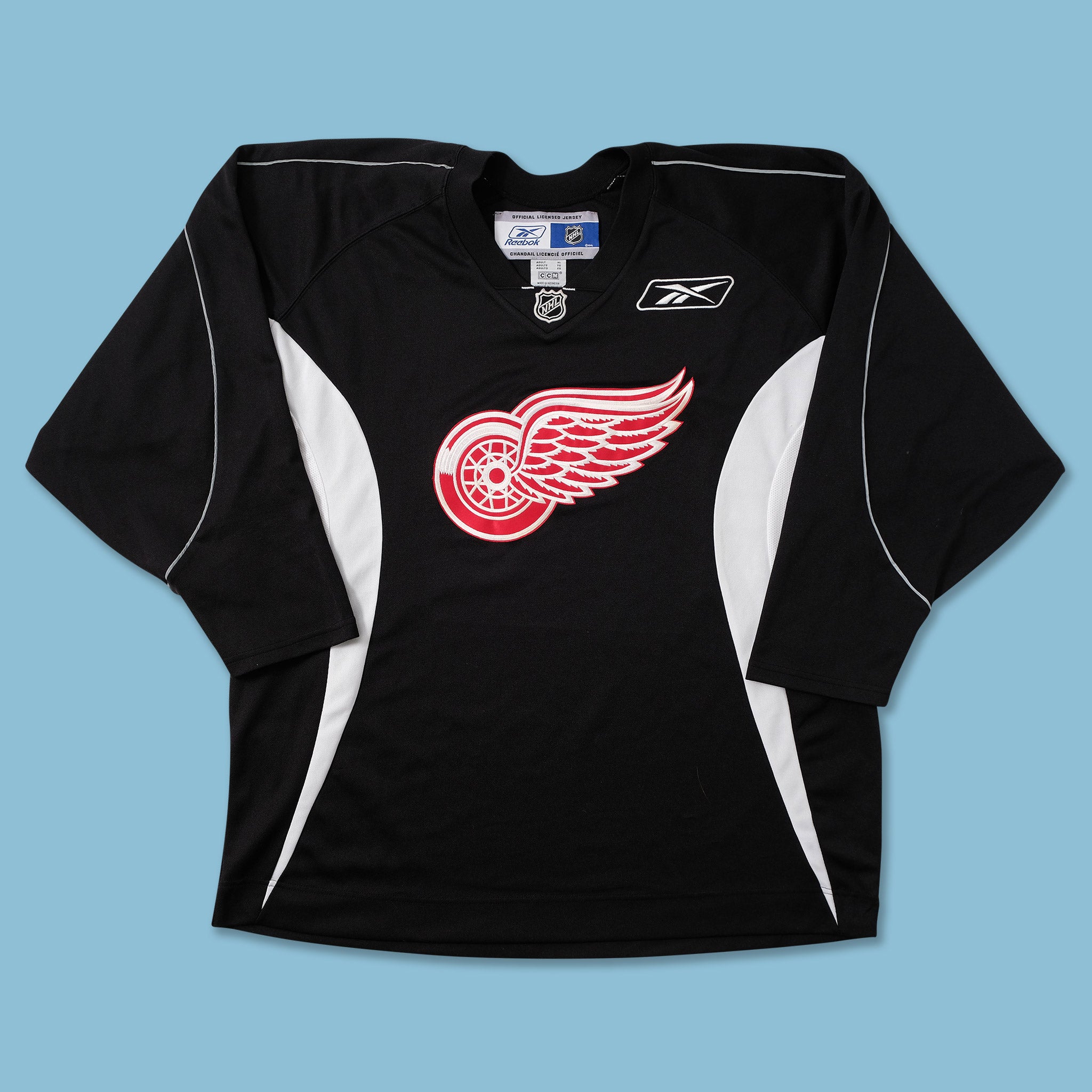 Reebok red hot sale wings jersey