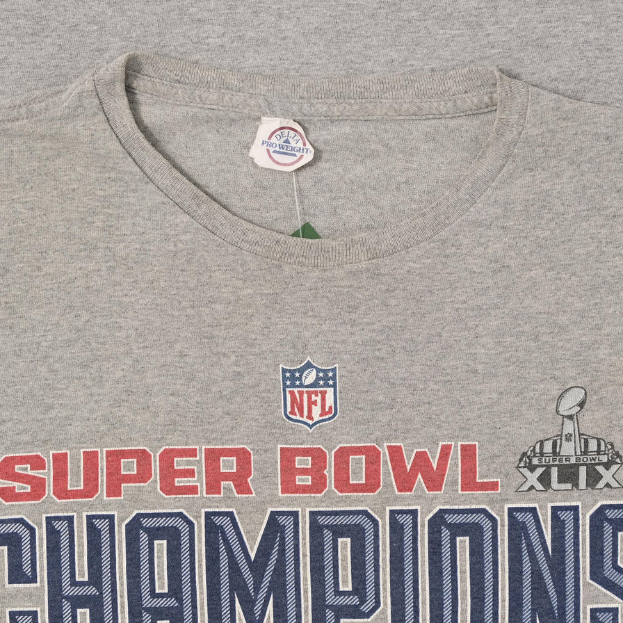 Super Bowl XLIX Patriots Champions T-Shirt Large 