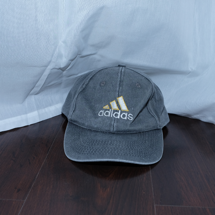 adidas Logo Strapback Cap - Double Double Vintage