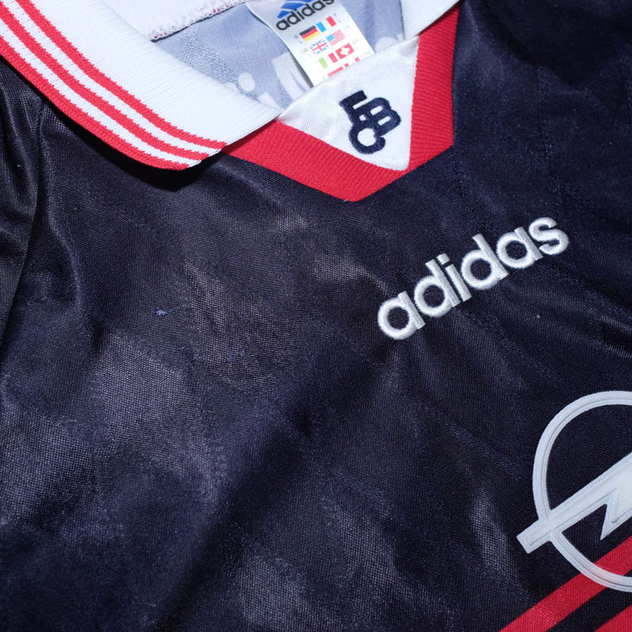 Vintage adidas Bayern München Jersey Large - Double Double Vintage