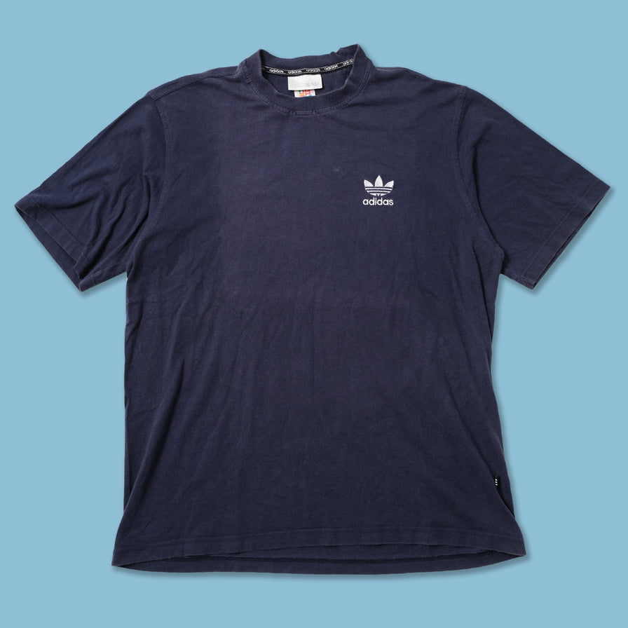 Vintage adidas T-Shirt Medium