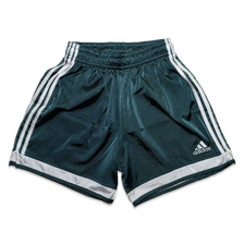 Vintage adidas Shorts Medium - Double Double Vintage