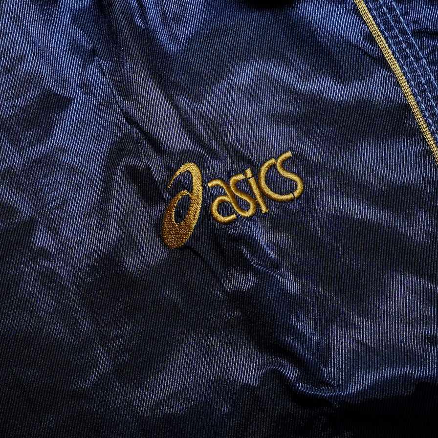 Vintage Asics Trackjacket XLarge - Double Double Vintage