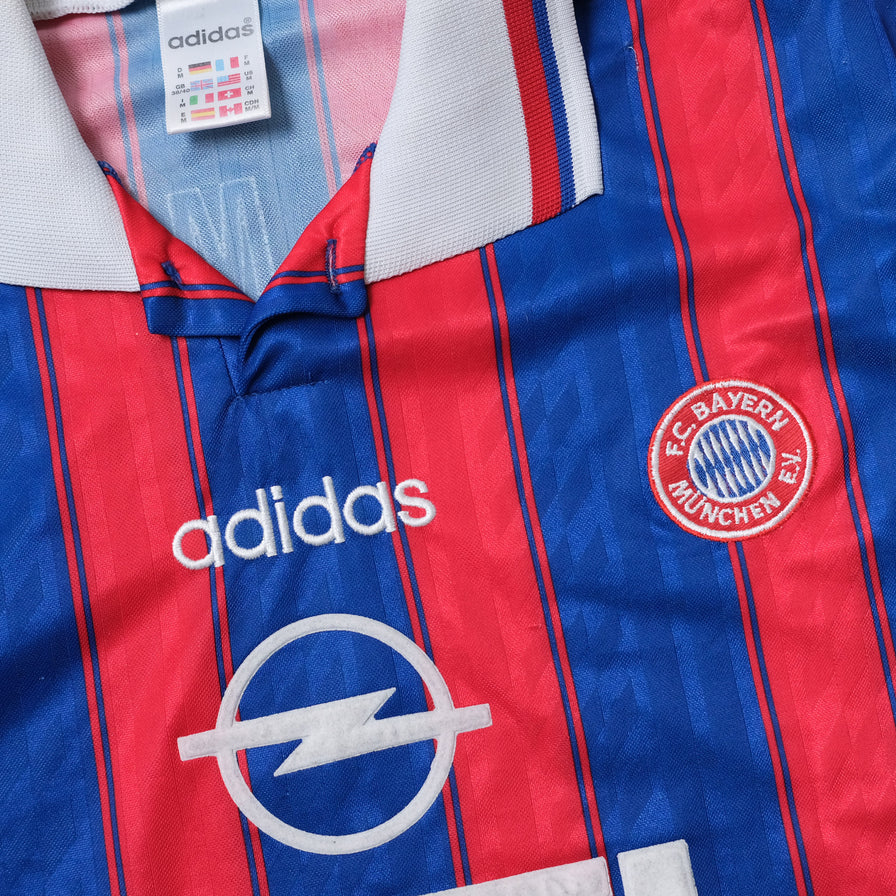 Vintage adidas FC Bayern Jersey Medium
