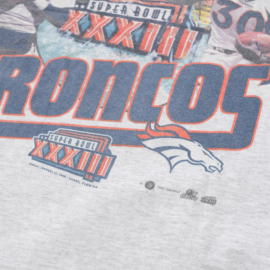 Vintage 1999 Denver Broncos T-Shirt Large