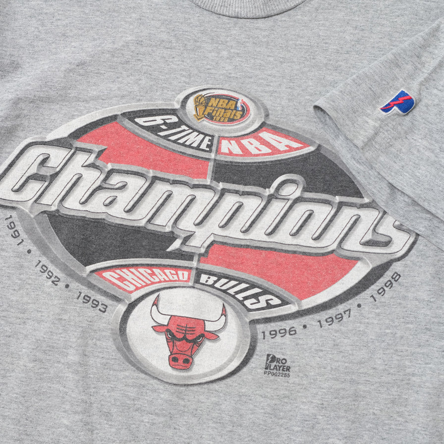 Vintage 1998 Chicago Bulls T-Shirt Medium / Large