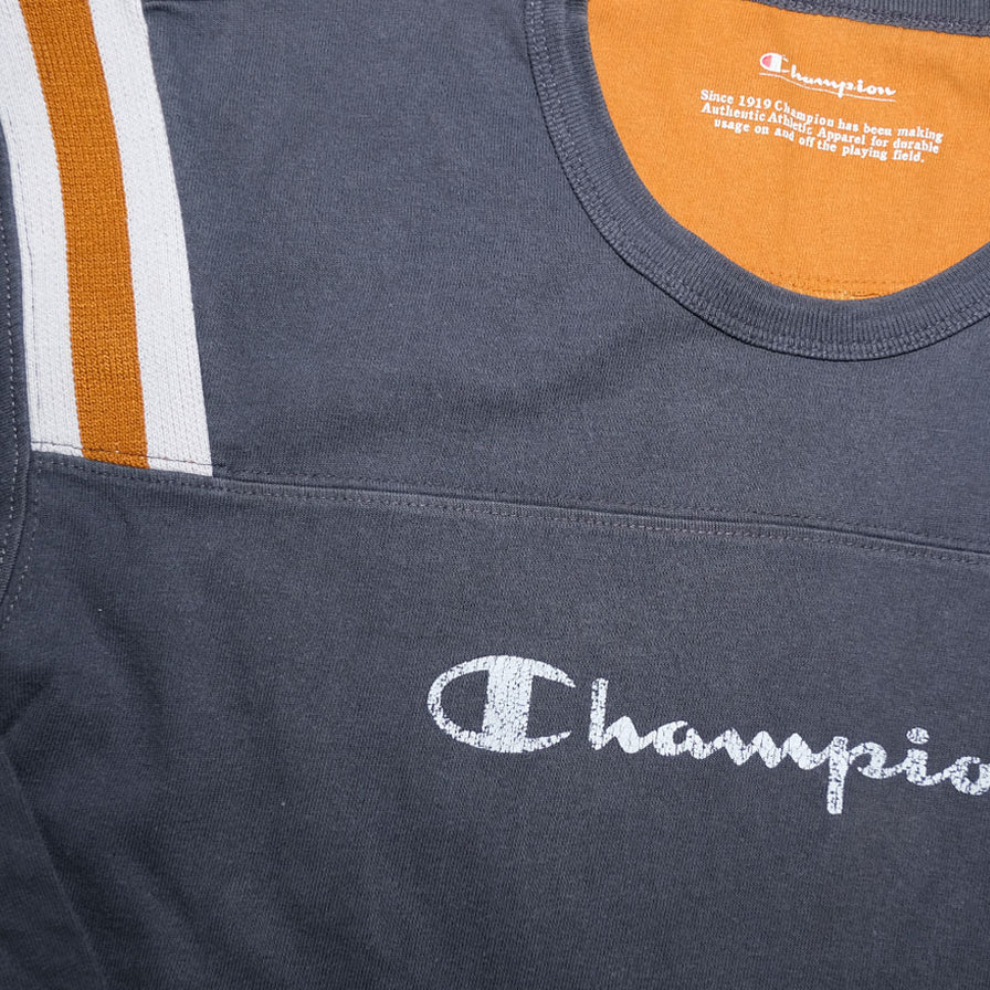 Champion Longsleeve Medium - Double Double Vintage