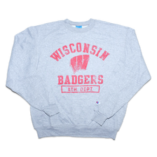 Vintage Champion Wisconsin Sweater Large - Double Double Vintage