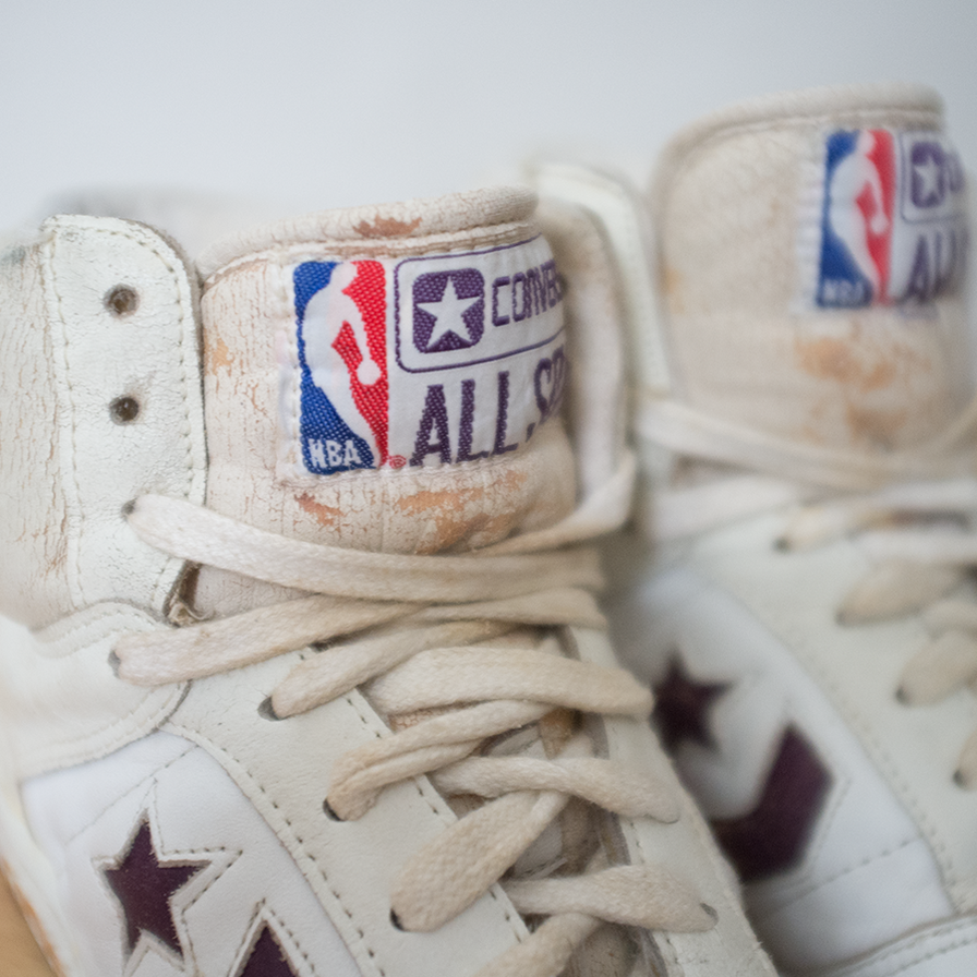 90s Converse All Star LA Lakers US 7.5 - Double Double Vintage
