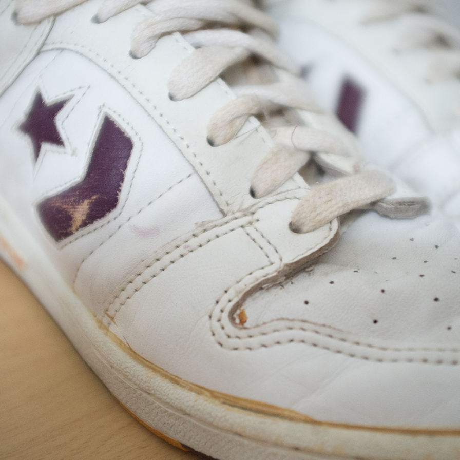 90s Converse All Star LA Lakers US 7.5 - Double Double Vintage