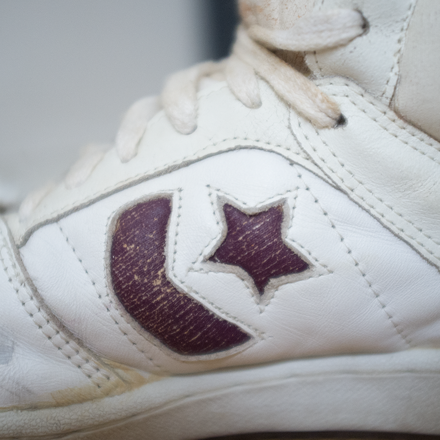 90s Converse All Star LA Lakers US 7.5 Double Double Vintage