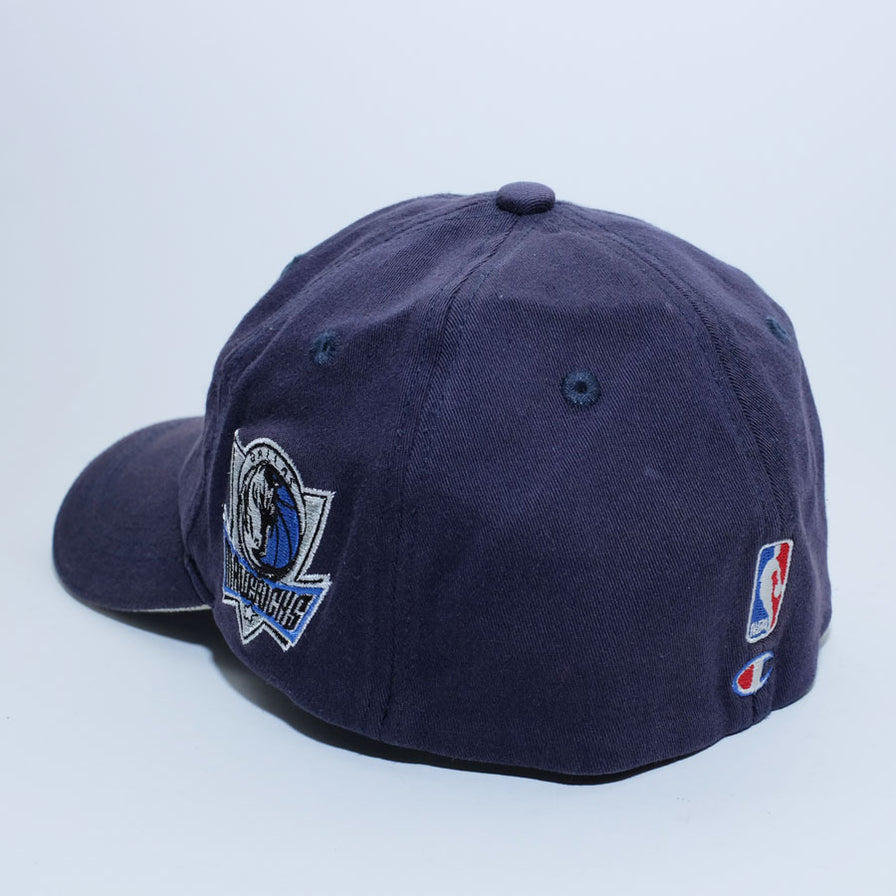 Vintage Champion Dirk Nowitzki Fitted Cap