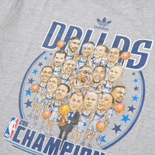 2011 adidas Dallas Mavericks T-Shirt Small / Medium