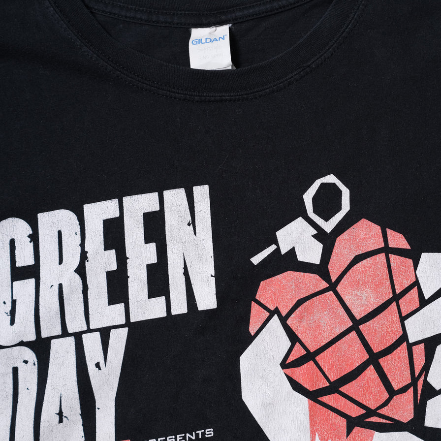 Green Day american idiot T-Shirt XLarge / XXL