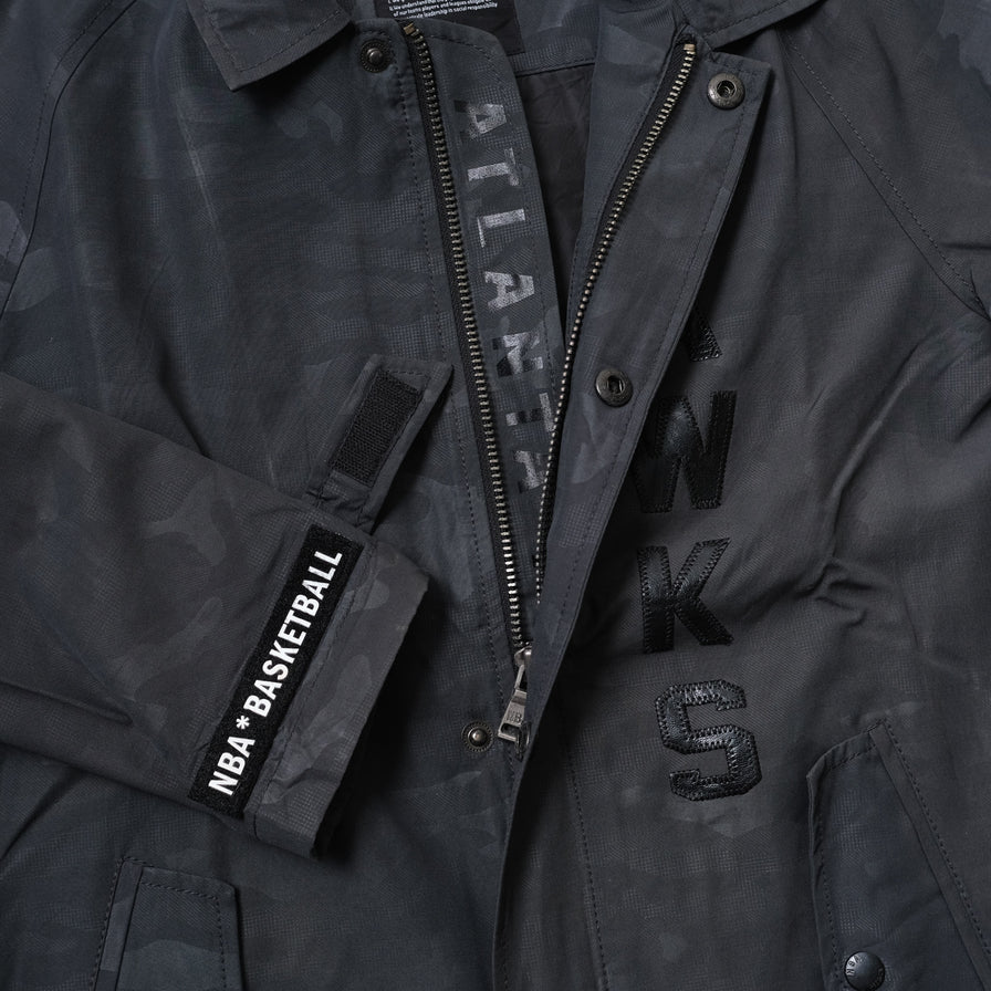 Vintage Atlanta Hawks Coach Jacket Small