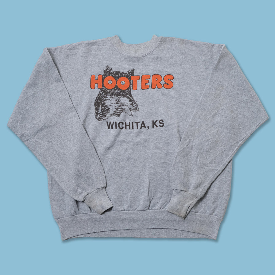 Hooters sweatshirt shop