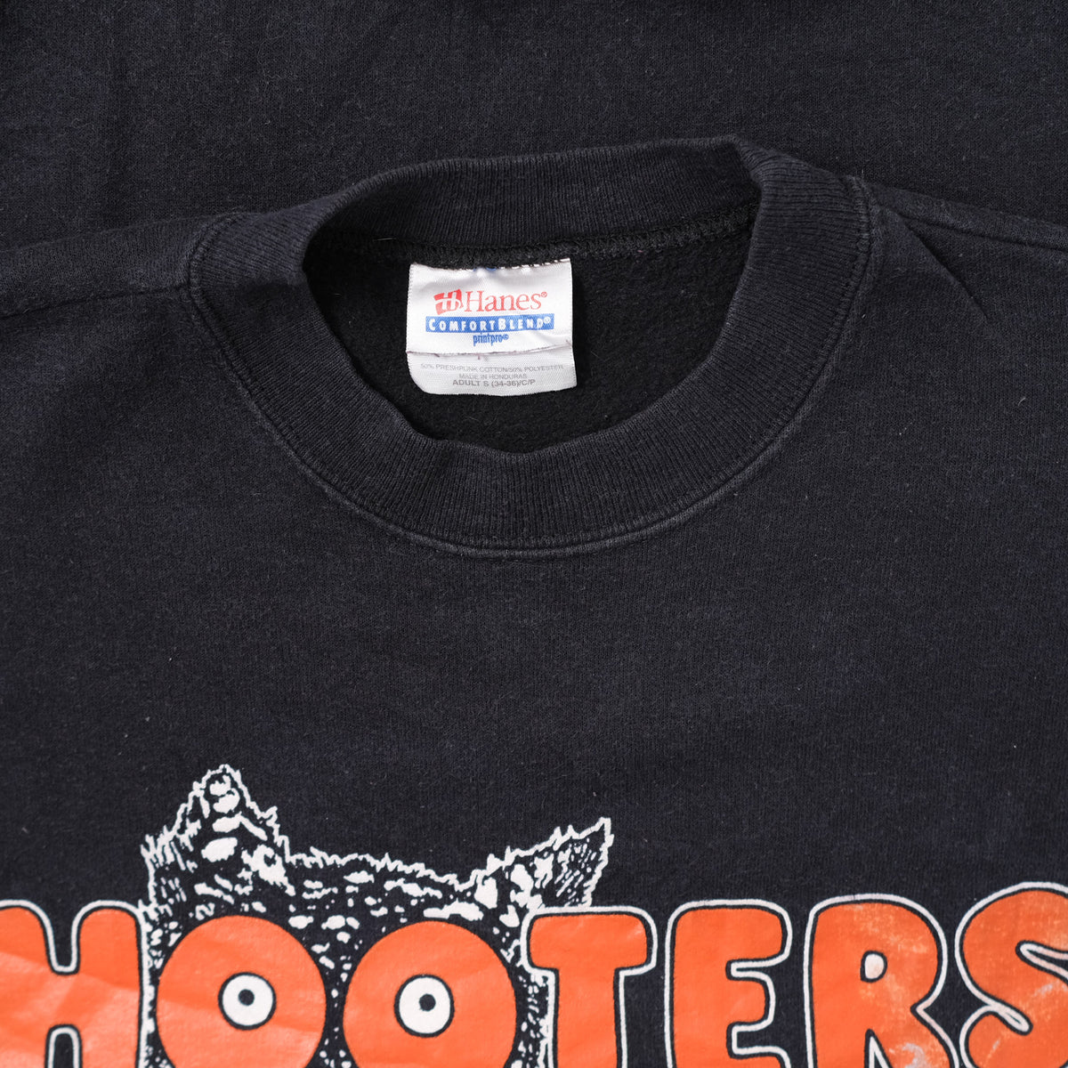 Vintage Hooters Sweater Small | Double Double Vintage