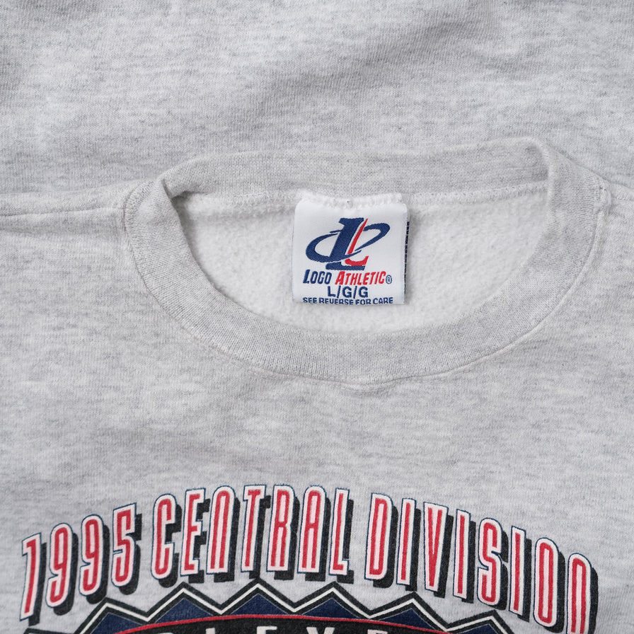 Vintage 1995 Cleveland Indians Sweater Medium / Large