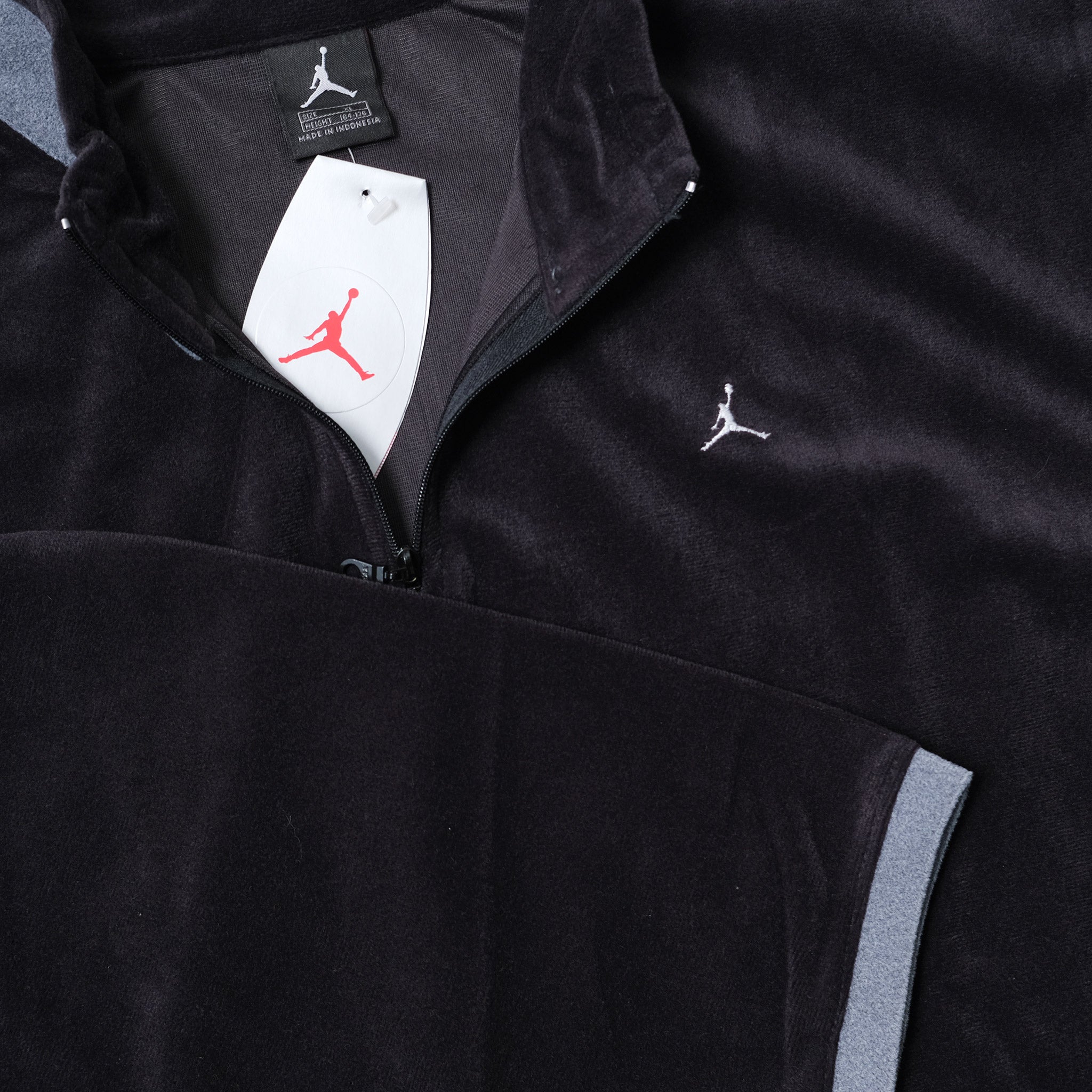 Mens jordan sales velour tracksuit
