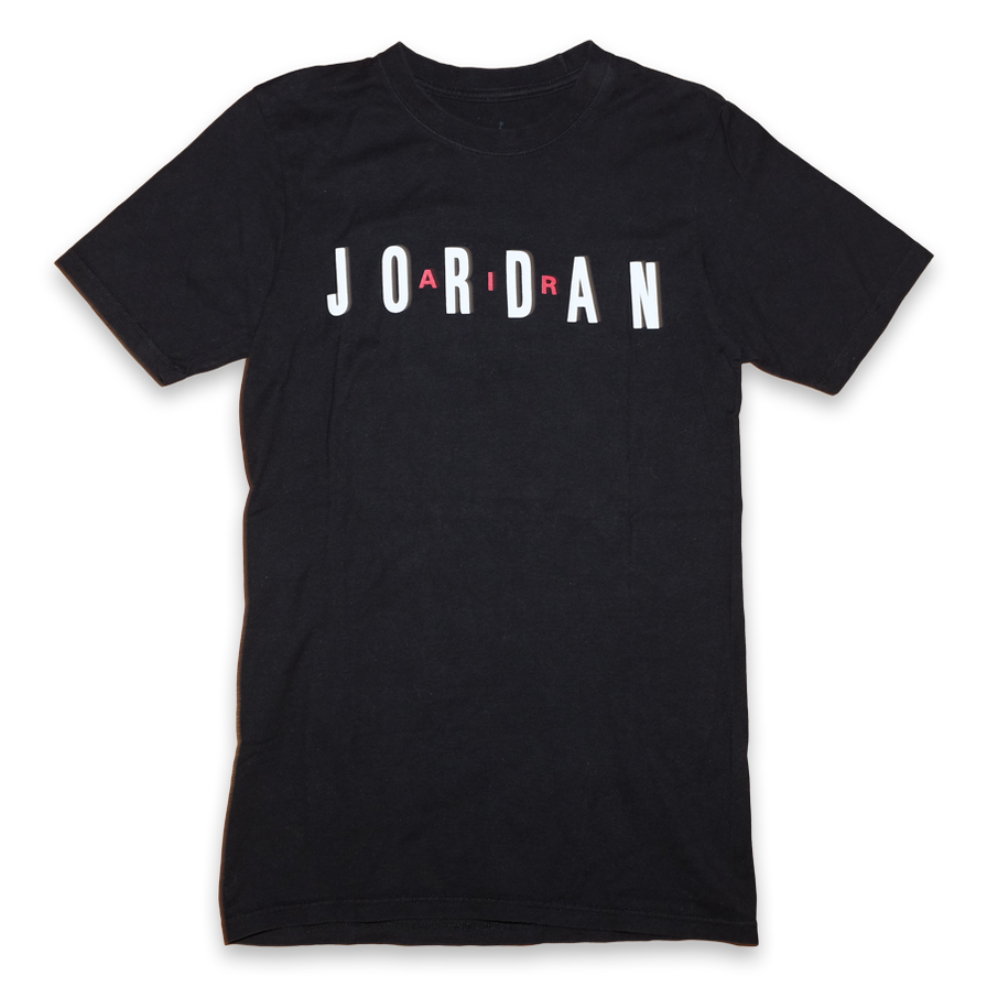 Black and white jordan shirt on sale