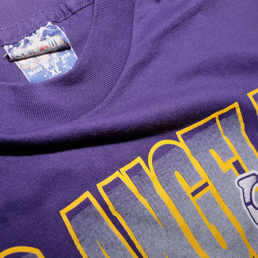 Vintage L.A. Lakers T-Shirt Large - Double Double Vintage