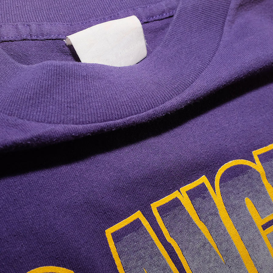 Vintage L.A. Lakers T-Shirt Medium - Double Double Vintage