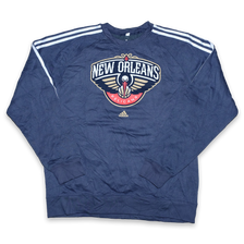 Vintage adidas New Orleans Pelicans Sweater XLarge - Double Double Vintage