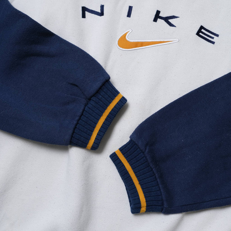 Vintage Nike Sweater Medium