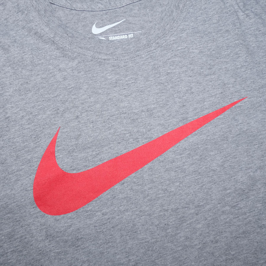 Nike Big Swoosh T-Shirt Large - Double Double Vintage