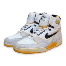 Vintage Nike Air Assault 1988 US 11.5 - Double Double Vintage