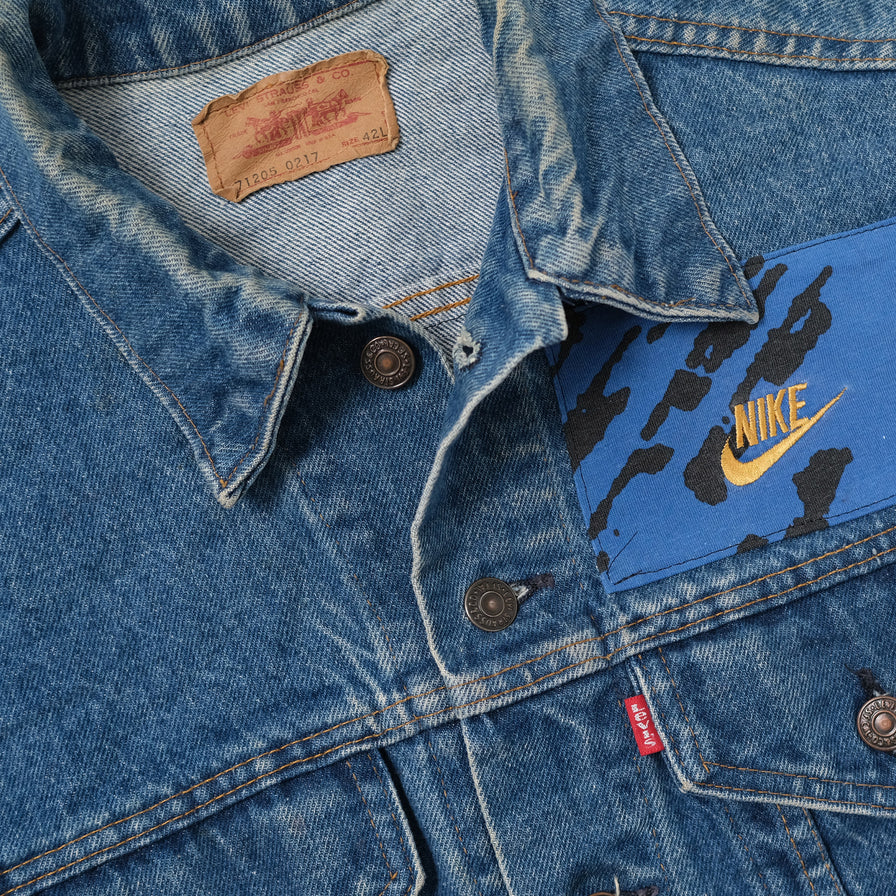 Nike Challenge Court x Levis Women's Denim Jacket Large