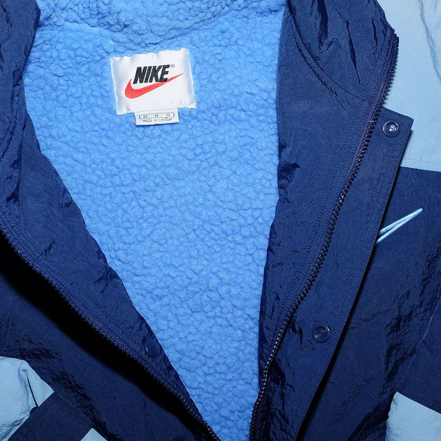 Vintage Nike Basketball Padded Coat Medium / Large