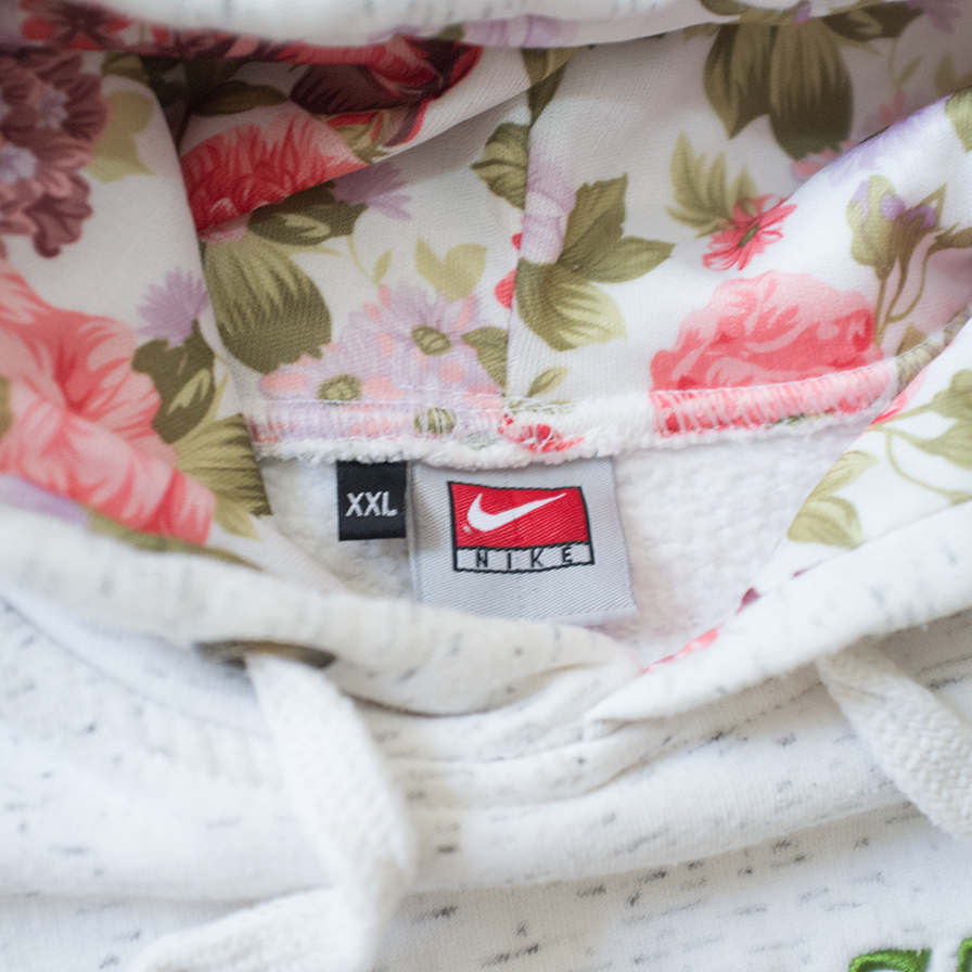 Nike Floral Hoody Women's Large - Double Double Vintage