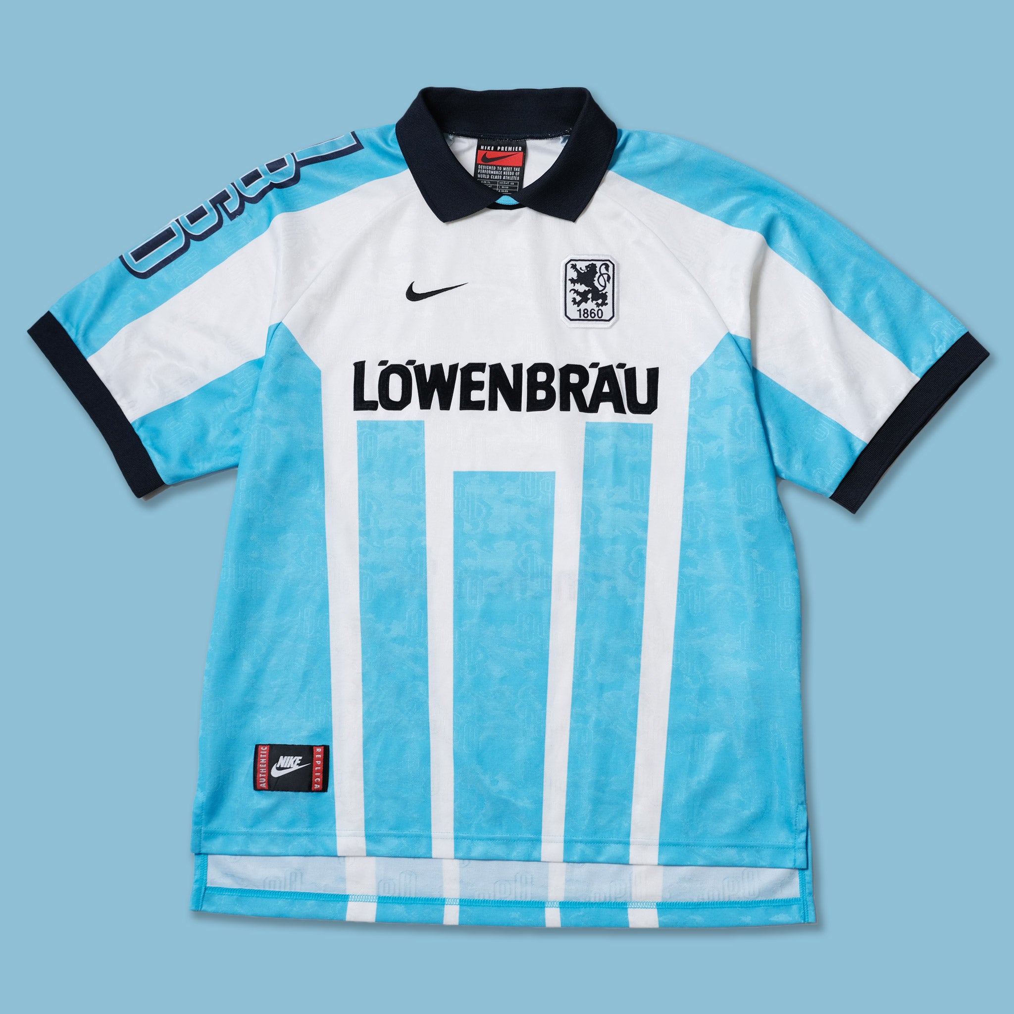 1860ミュンヘンNike Löwenbräu München '60 シャツ 1860ミュンヘンNike Löwenbräu München '60 シャツ Retro 1860