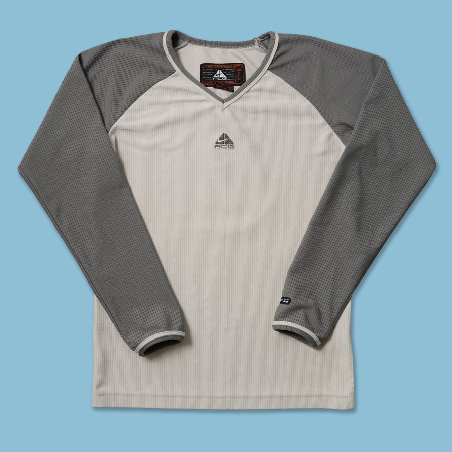 Vintage Nike ACG Women's Longsleeve Small / Medium