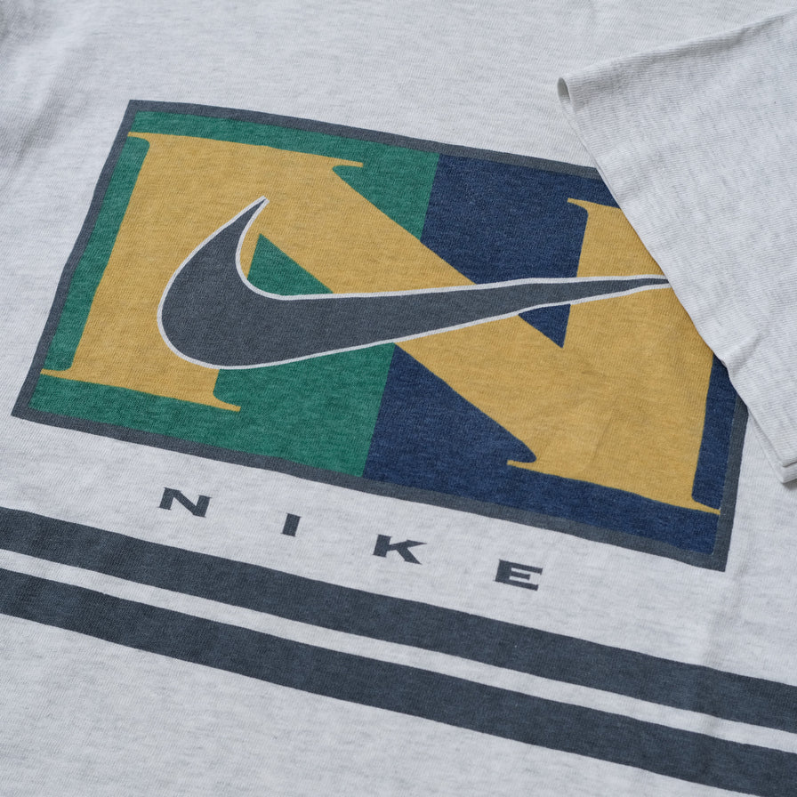 Vintage Nike T-Shirt Small / Medium