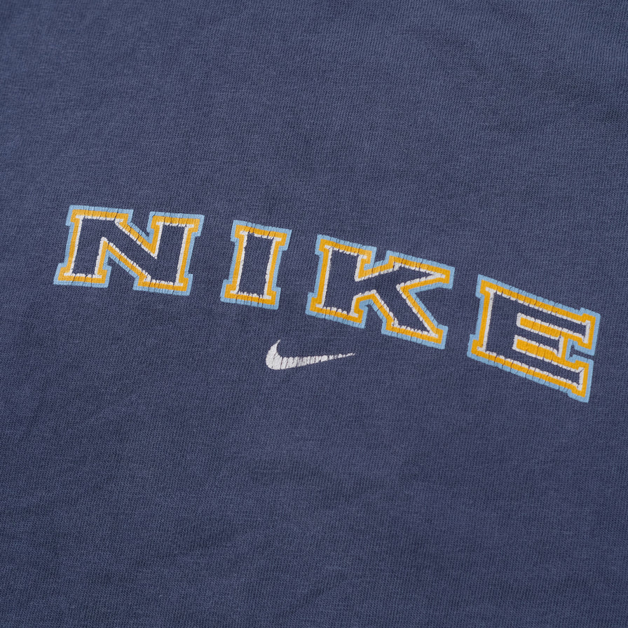 Vintage Nike Women's T-Shirt Small