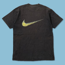 Vintage Nike Borussia Dortmund Women's T-Shirt Small / Medium
