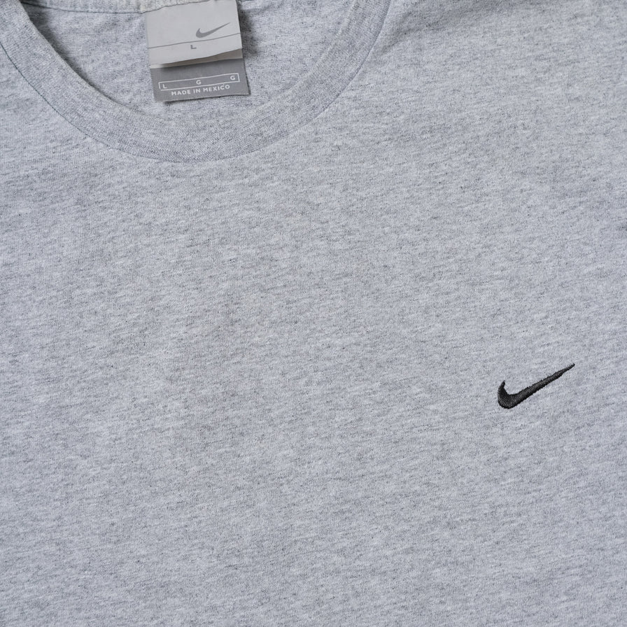 Vintage Nike Mini Swoosh T-Shirt Large