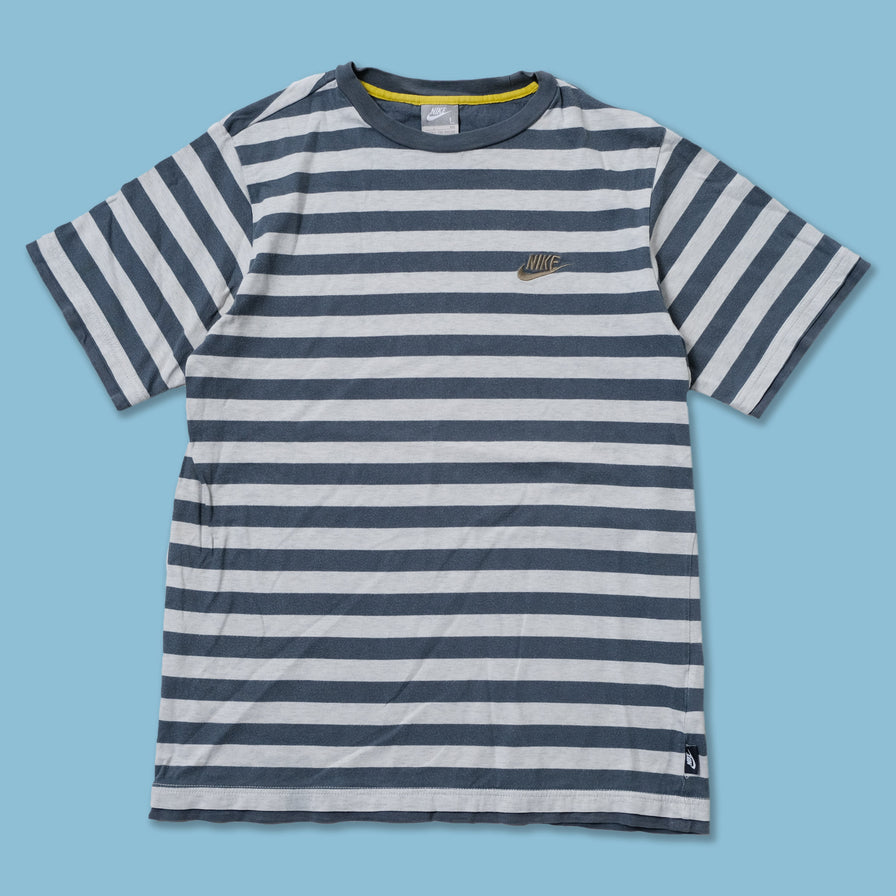 Vintage Nike Women's T-Shirt Large