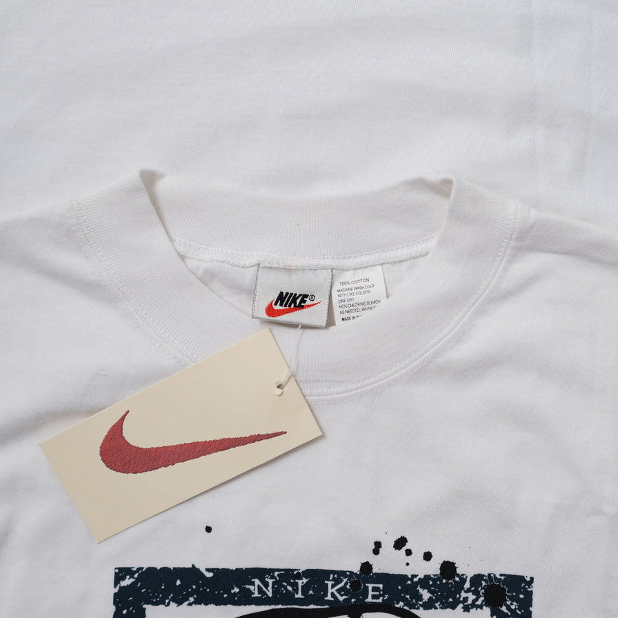 Vintage Deadstock Nike Volleyball T-Shirt Large