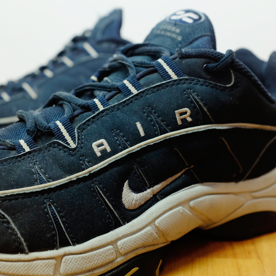 Nike Air Cross Training Sneakers US 8,5 - Double Double Vintage