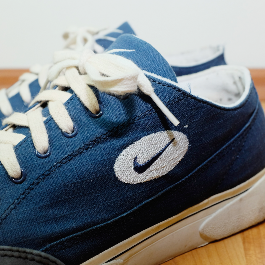 Nike canvas shoes vintage sales