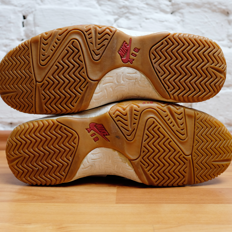 Vintage Nike Volleyball Sneakers US 12 - Double Double Vintage