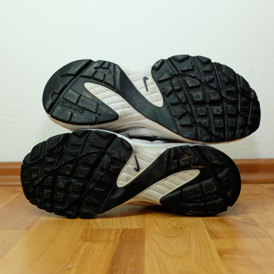 Nike Running Sneakers Women US 8 - Double Double Vintage