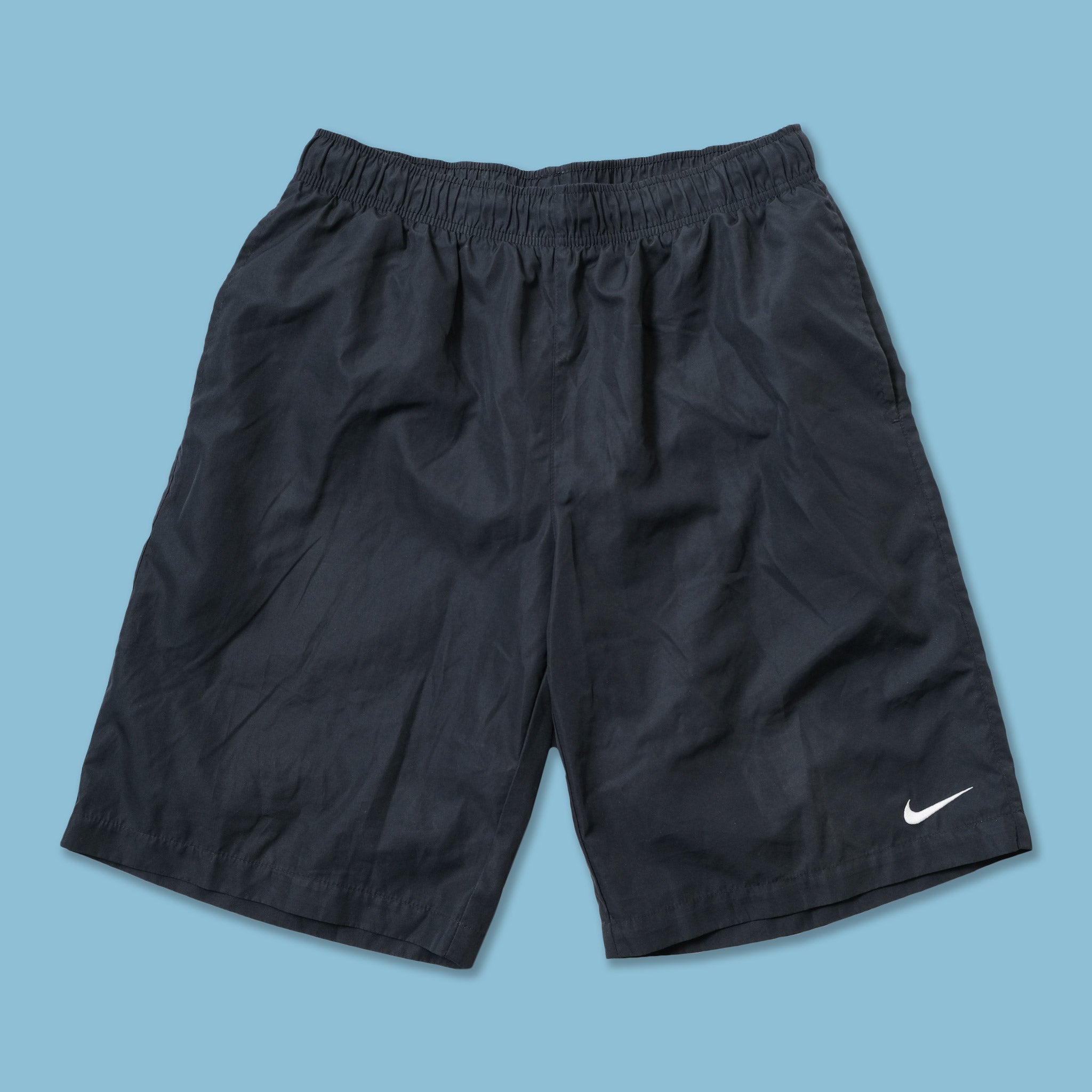 Large nike shorts hotsell