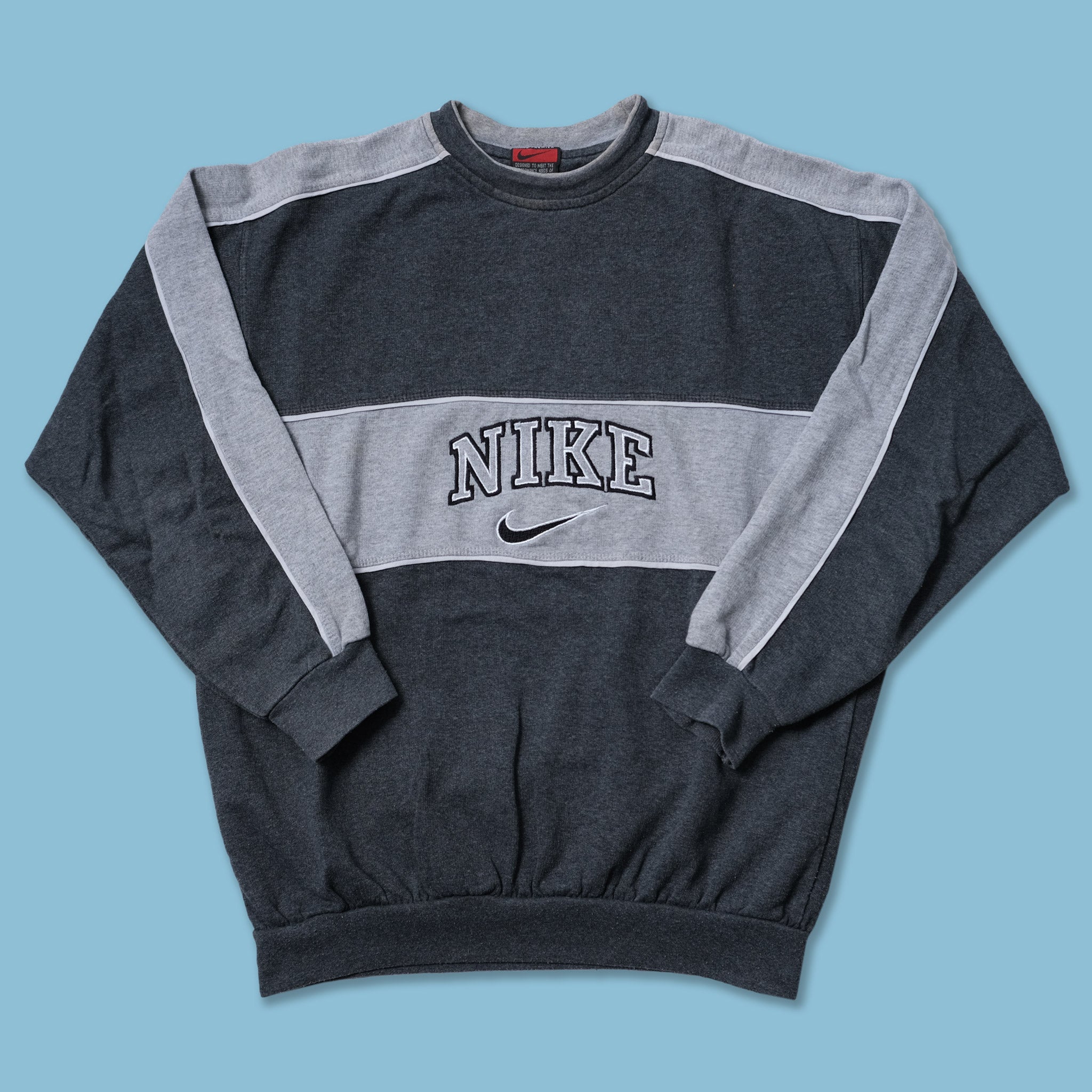 Vintage on sale sweater nike