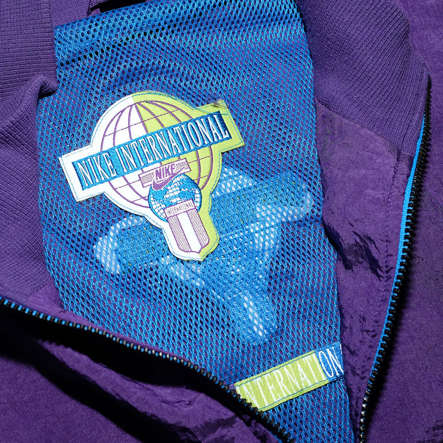 Vintage Nike International Trackjacket XLarge - Double Double Vintage